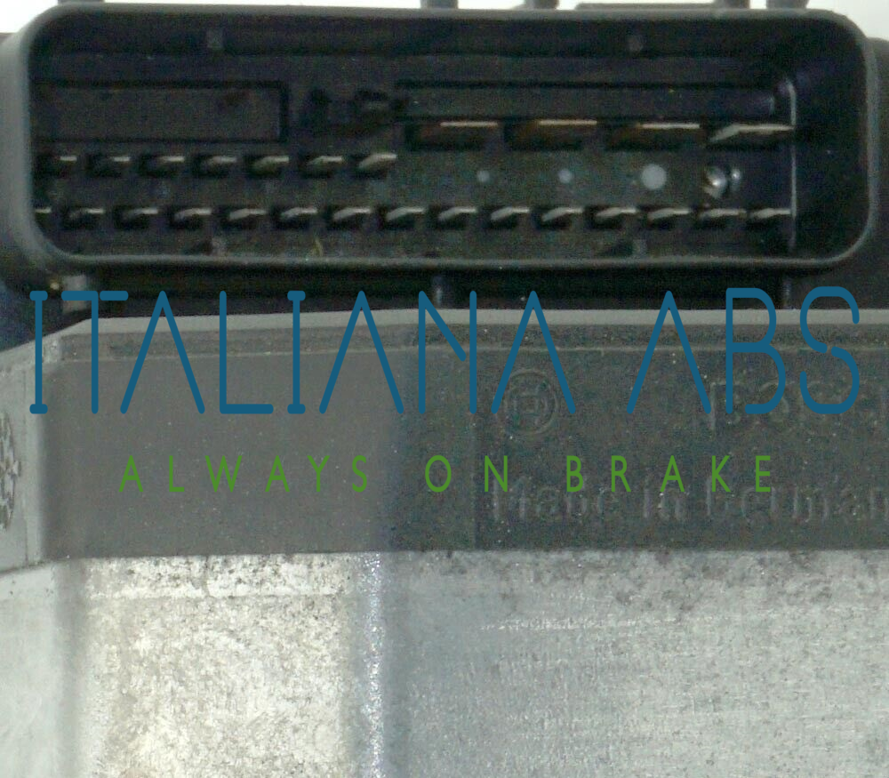 Centralina ABS VW, codici identificativi: 0273004283 8E0614111F 0265220406