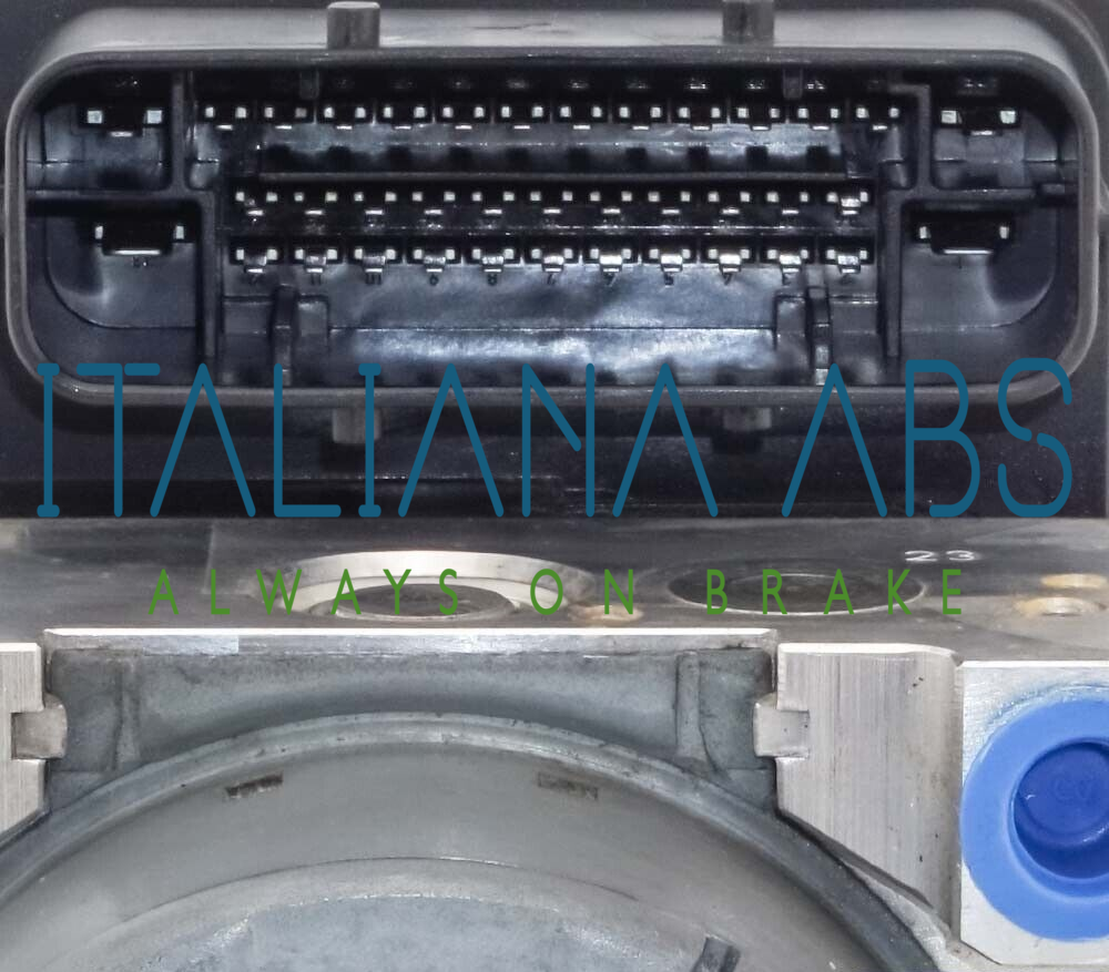 Centralina ABS BMW, codici identificativi: 34516871109 6871110 10091708593