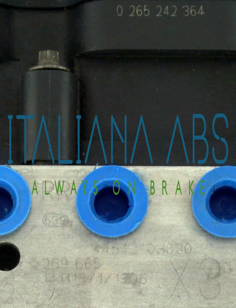 Centralina ABS TOYOTA, codici identificativi: 445400H030 2265106455 0265956123
