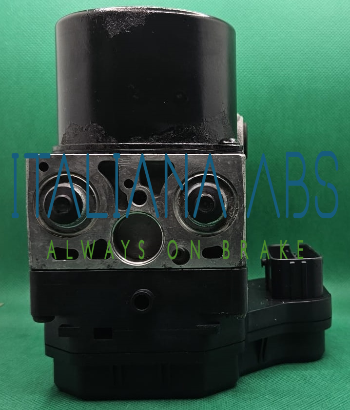 Centralina ABS MITSUBISHI, codici identificativi: 4670A484 1338007180