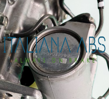 Centralina ABS TOYOTA, codici identificativi: 47210-47150 47270-42030