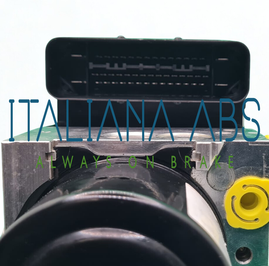 Centralina ABS BMW, codici identificativi: 6875413 10021210834 6875414 10092908573