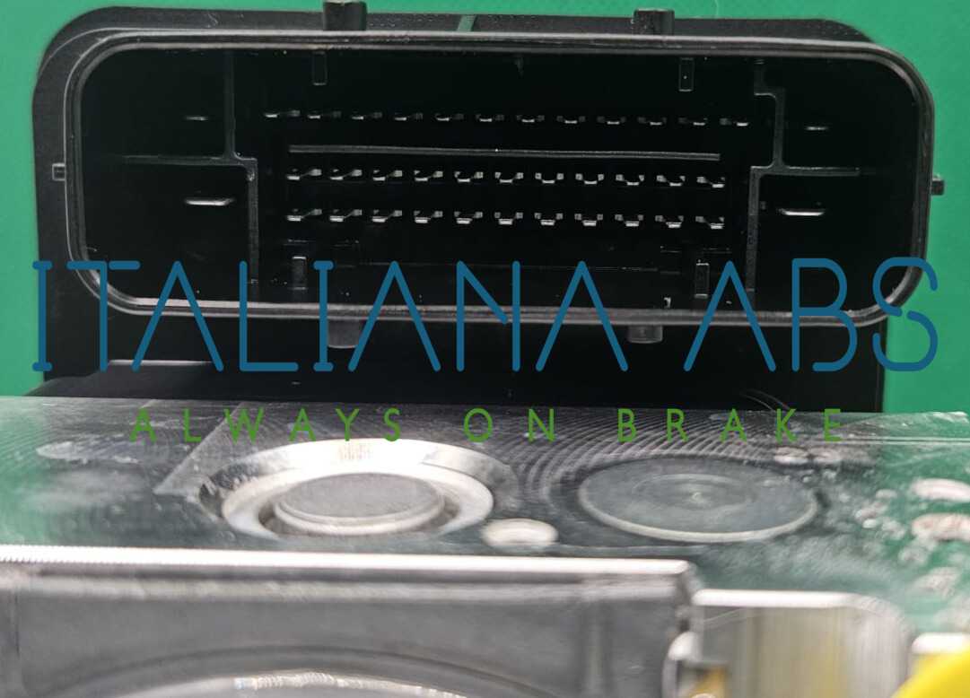 Centralina ABS BMW, codici identificativi: 6887510 10091865213 10039949294