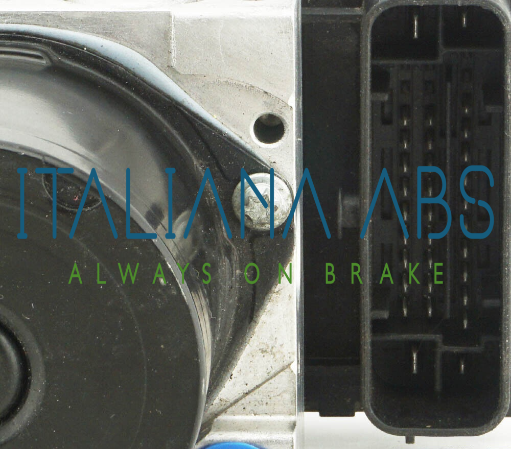 Centralina ABS VW, codici identificativi: 6Q0614117AJ 6Q0907379BC 0265800775