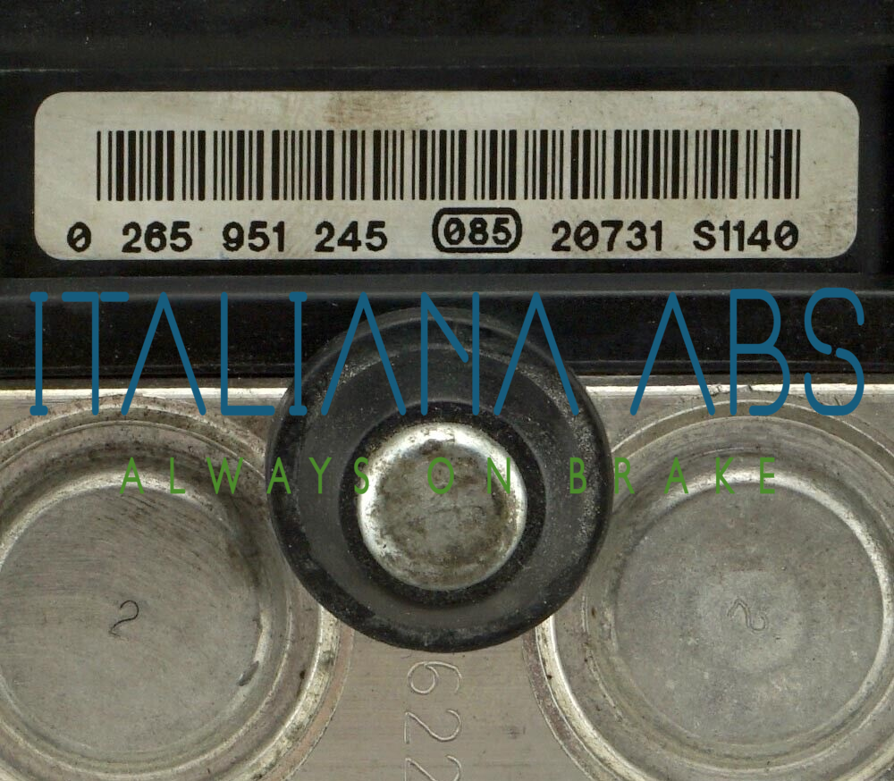 Centralina ABS PEUGEOT, codici identificativi: 9677031780 9677032180 0265951245